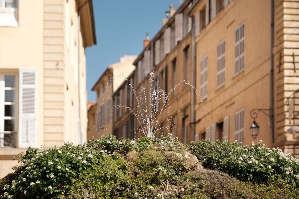 Fontaine Moussue - Ontdek het oude centrum van Aix-en-Provence, bezienswaardigheden en tips - Reislegende.nl