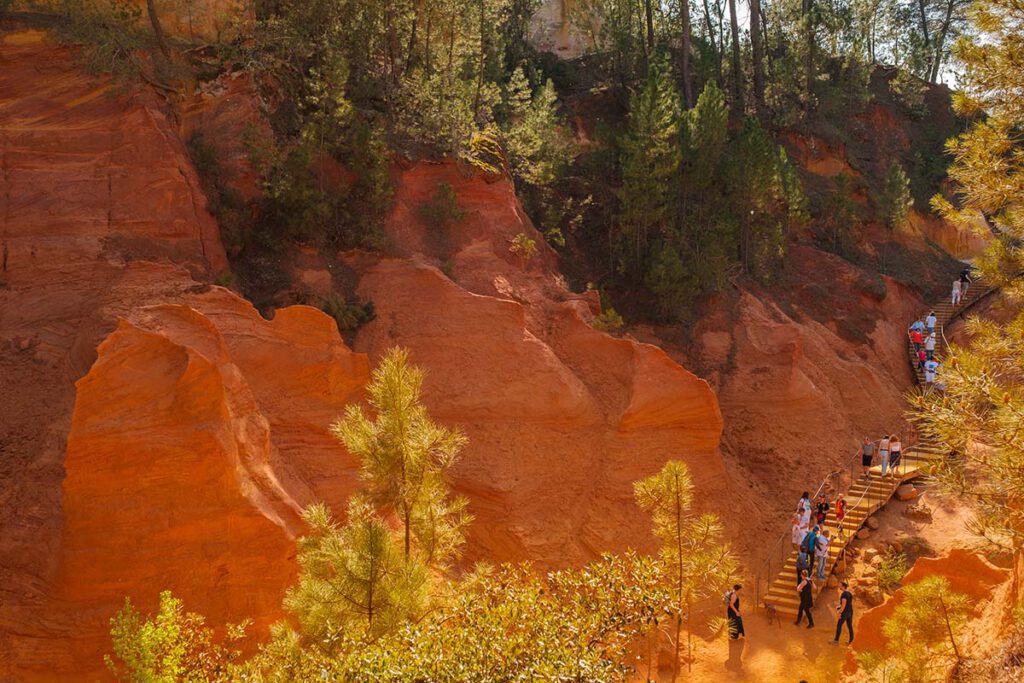 Le Sentier des Ocres, French Colorado Provencal wandelpad in Roussillon - Reislegende.nl