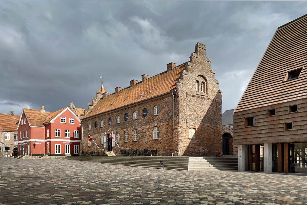 Den Gamle Arrest - Stadswandeling door Ribe, oudste stad van Denemarken - Reislegende.nl