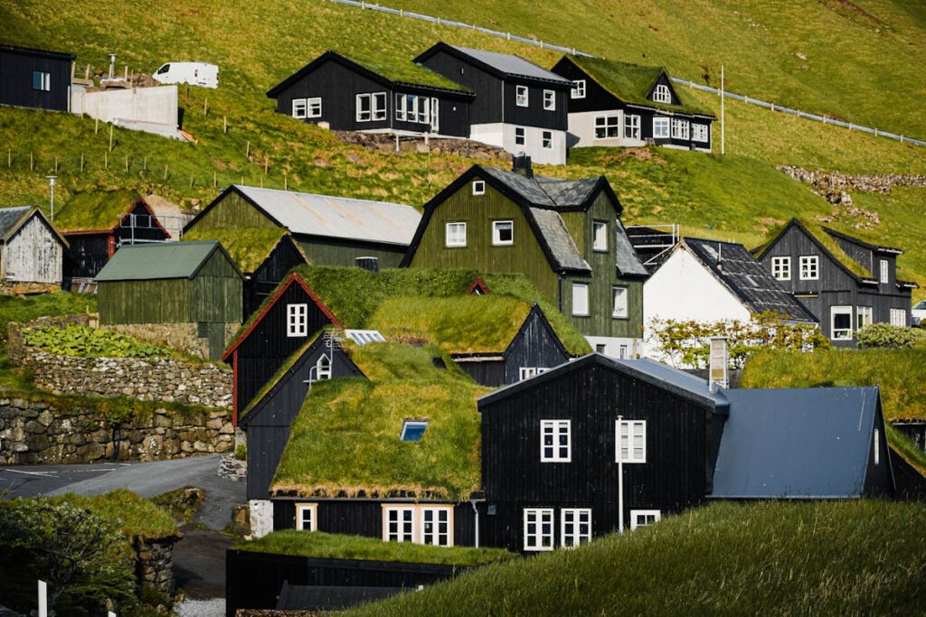 Faeroer eilanden tips Bour dorp op eiland Vagar bezienswaardigheden - Reislegende.nl