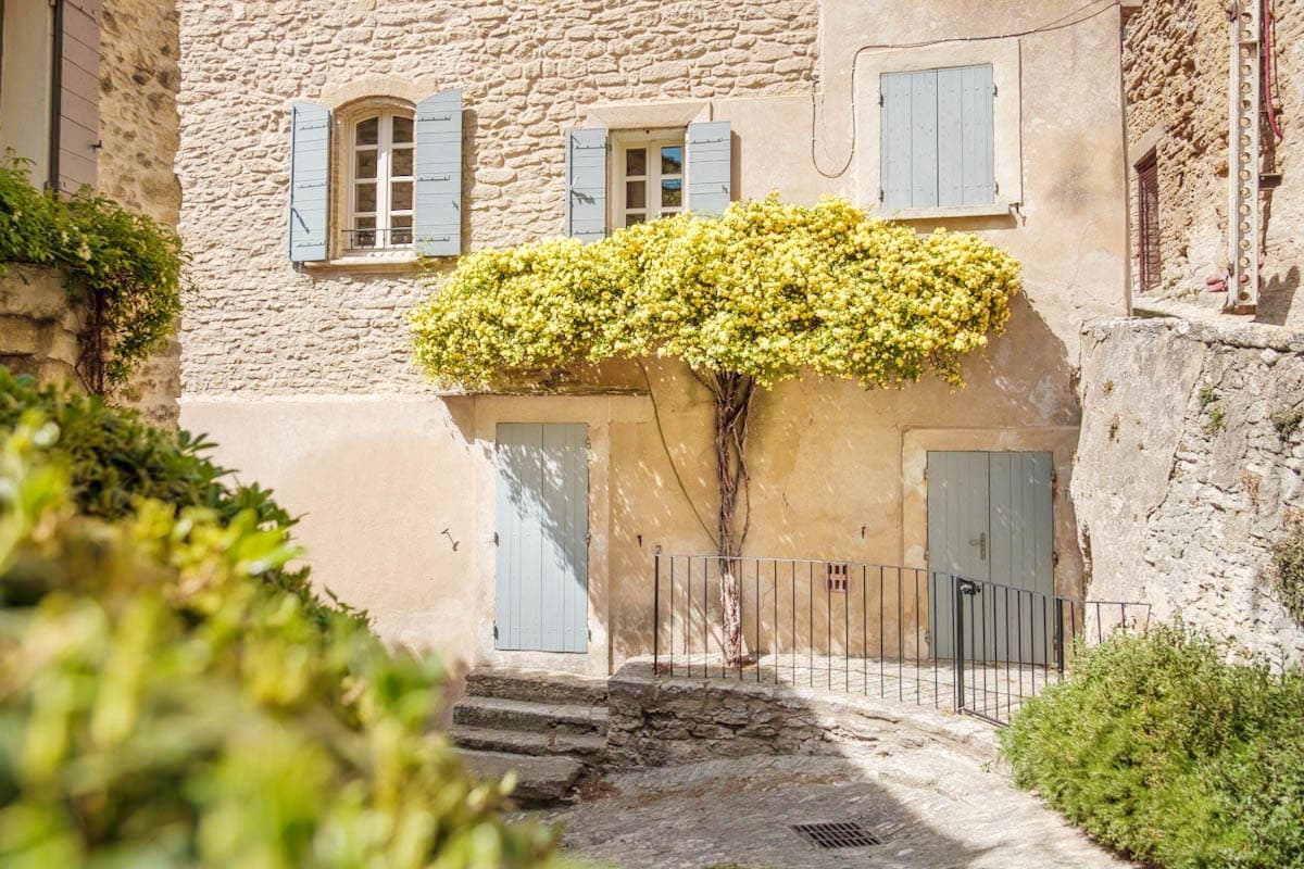 Gordes Vaucluse mooie dorpen Luberon Provence bezienswaardigheden - Reislegende.nl