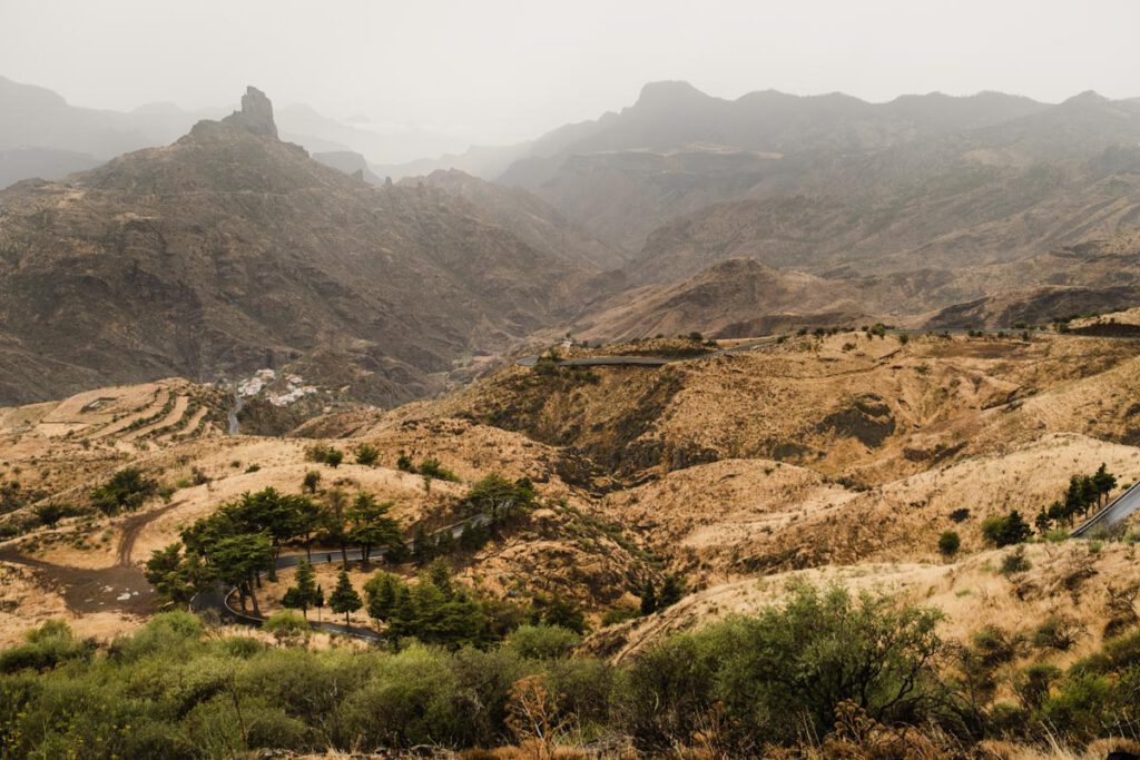 Gran Canaria mooiste uitkijkpunten en bezienswaardigheden binnenland Paella de Tejeda - Reislegende.nl