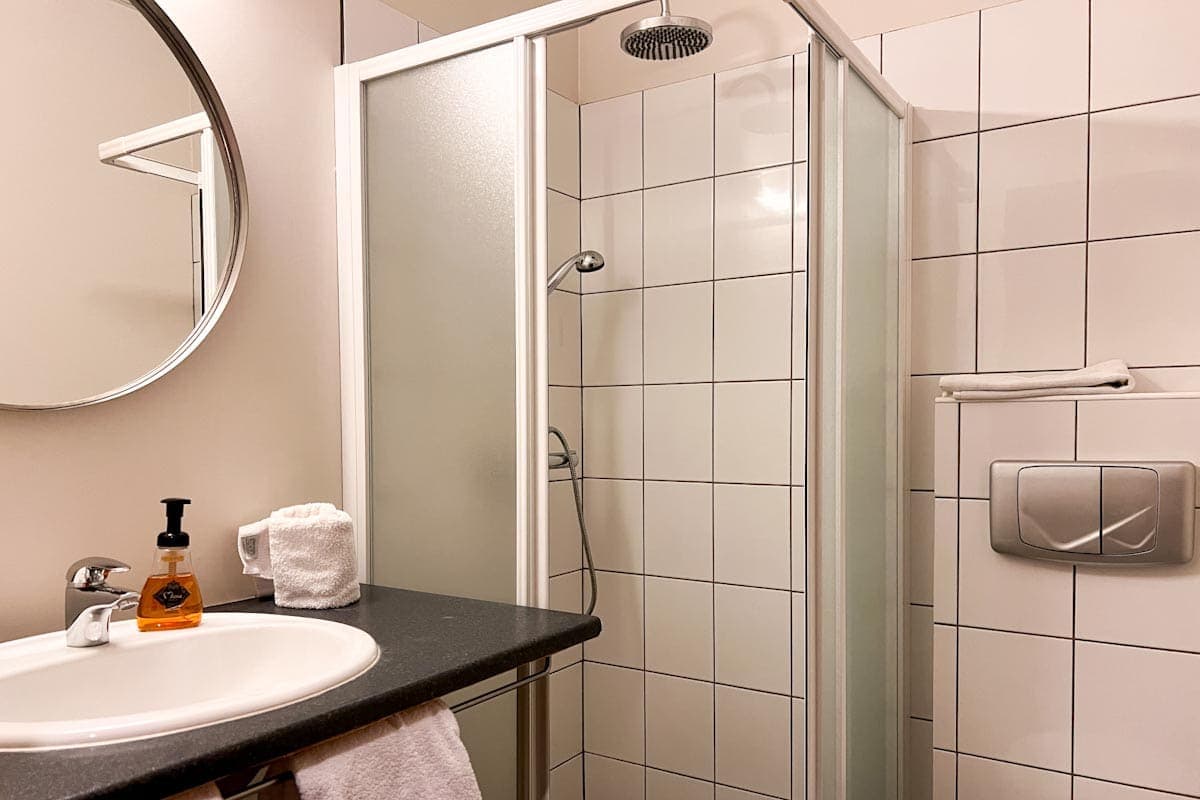 Hotel Fljotshlid badkamer accommodaties in het zuiden van IJsland - Reislegende.nl