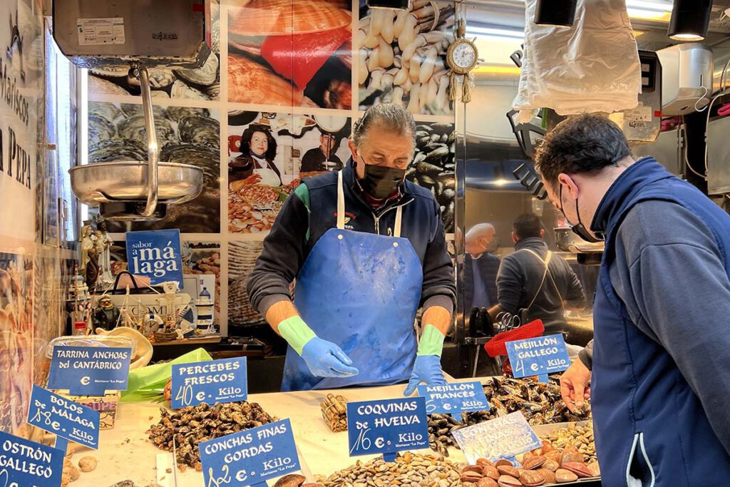 Mercado Central de Atarazanas - 5x lekker en leuk eten in Malaga - Reislegende.nl