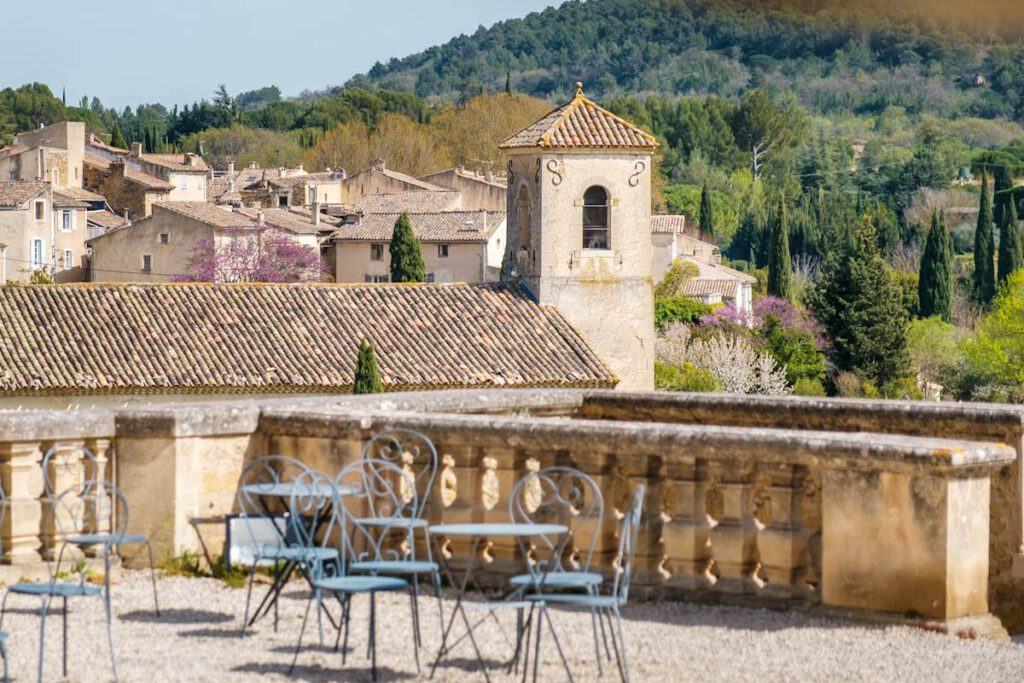 Lourmarin bezienswaardigheden en tips Vaucluse mooie dorpen Luberon Provence - Reislegende.nl