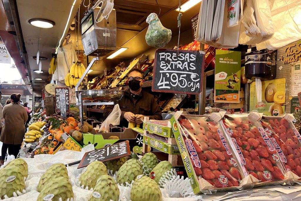 Mercado Central de Atarazanas - 5x lekker en leuk eten in Malaga - Reislegende.nl