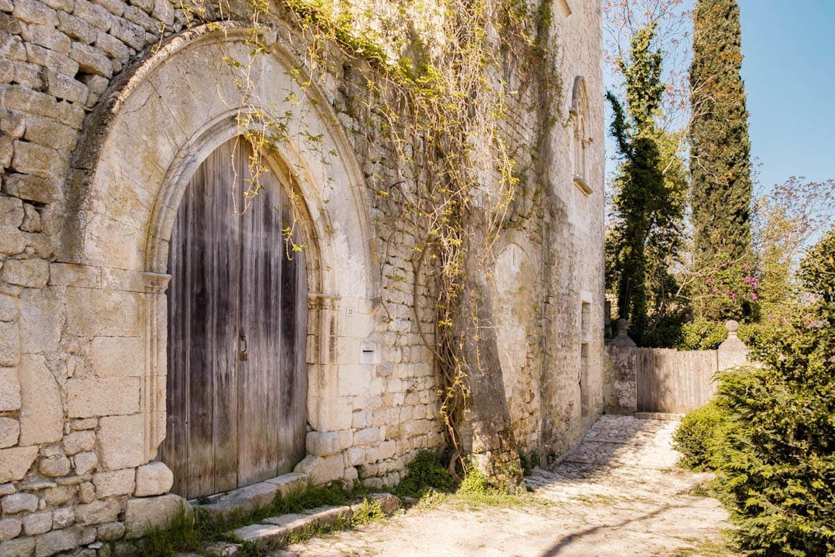 Mooiste dorpen Vaucluse Oppede le vieux Luberon Provence - Reislegende.nl