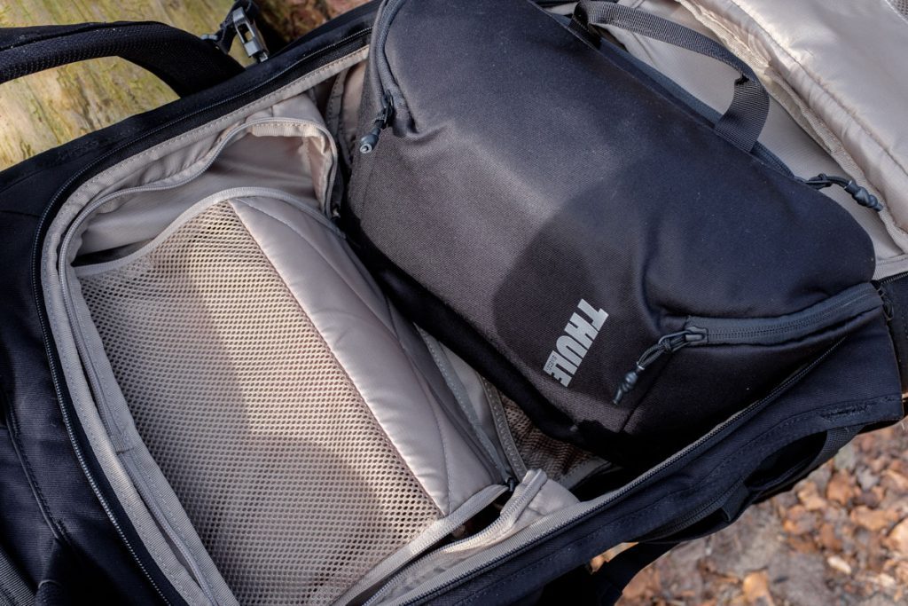 Review Thule Covert DSLR 32L uitneembare binnentas - Reislegende.nl