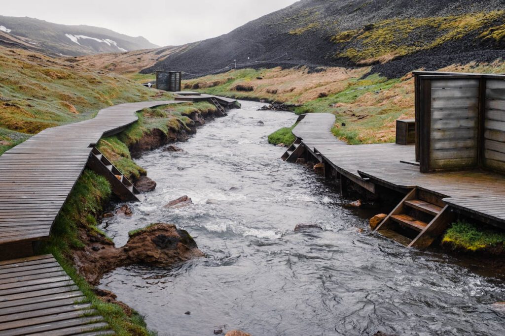 Reykjadalur Hot River IJsland - Reislegende.nl