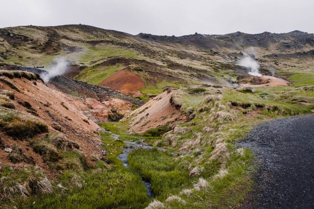 Reykjadalur Hot Springs wandelen in IJsland - Reislegende.nl