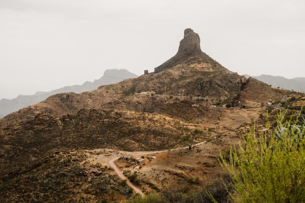 Roque Bentayga Tejeda Gran Canaria mooiste plekken en bezienswaardigheden binnenland - Reislegende.nl