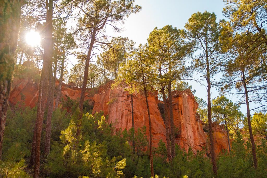 Le Sentier des Ocres, French Colorado Provencal in Roussillon - Reislegende.nl