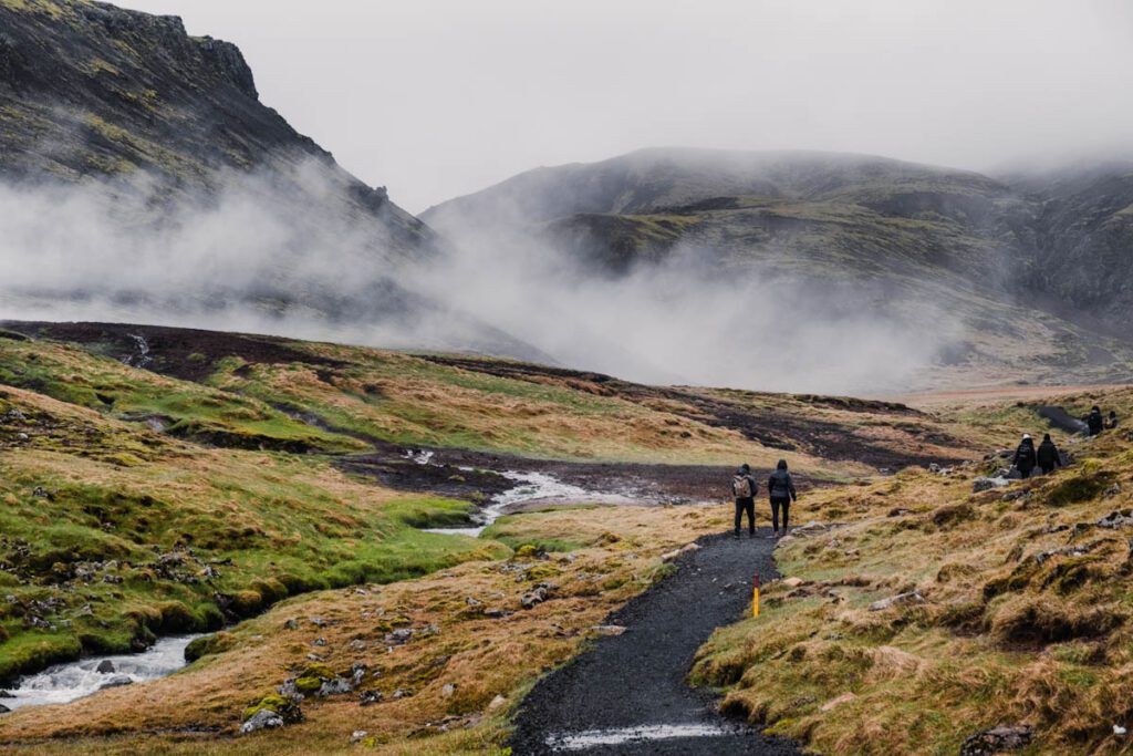 Route naar Reykjadalur Hot Springs IJsland - Reislegende.nl