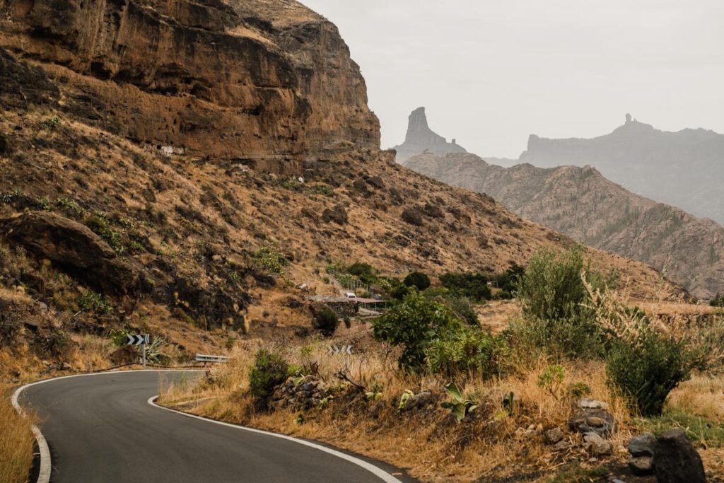 Wegen binnenland Gran Canaria GC-210 - Reislegende.nl