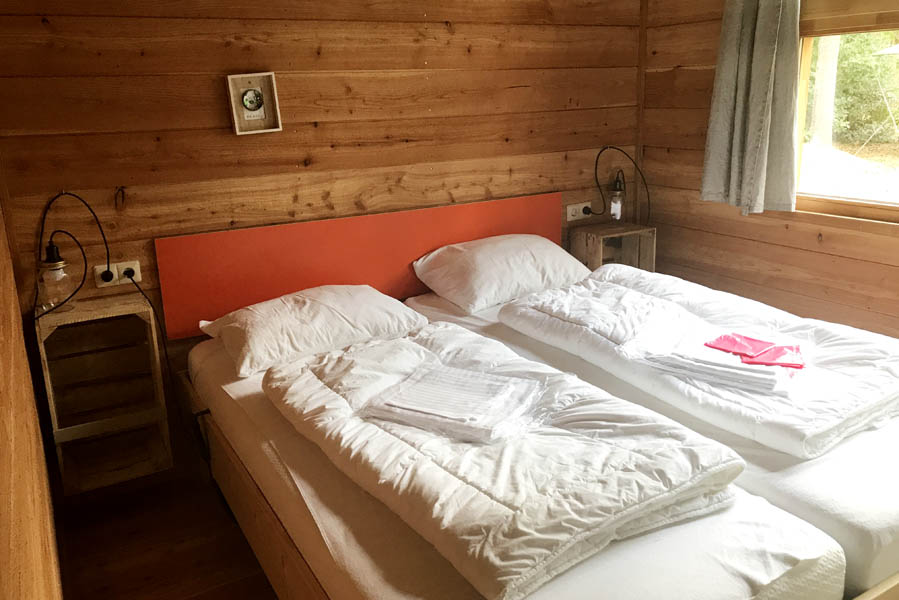 Beerze Bulten Youpi Lodge slaapkamer - AllinMam.com