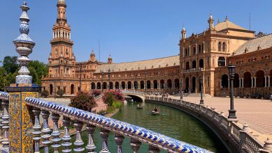 Plaza de Espana - Sevilla tips: 15 dingen om te doen en te zien - Reislegende.nl