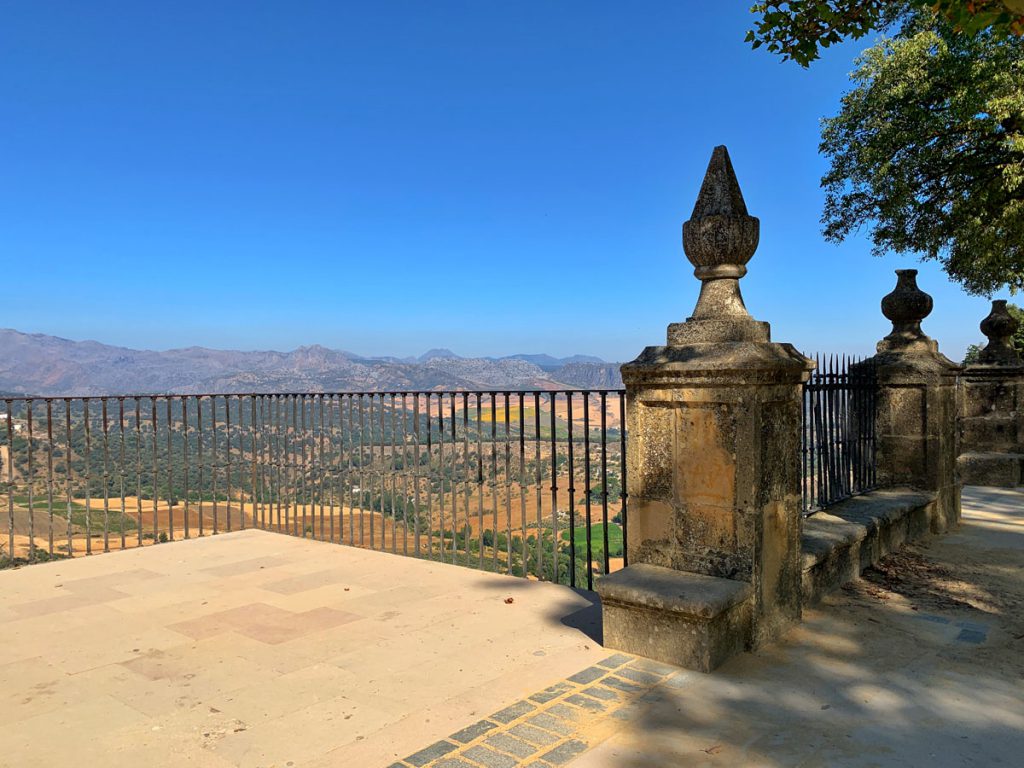 Mirador de Ronda  - Wandelroute langs 22 Ronda bezienswaardigheden - Reislegende.nl