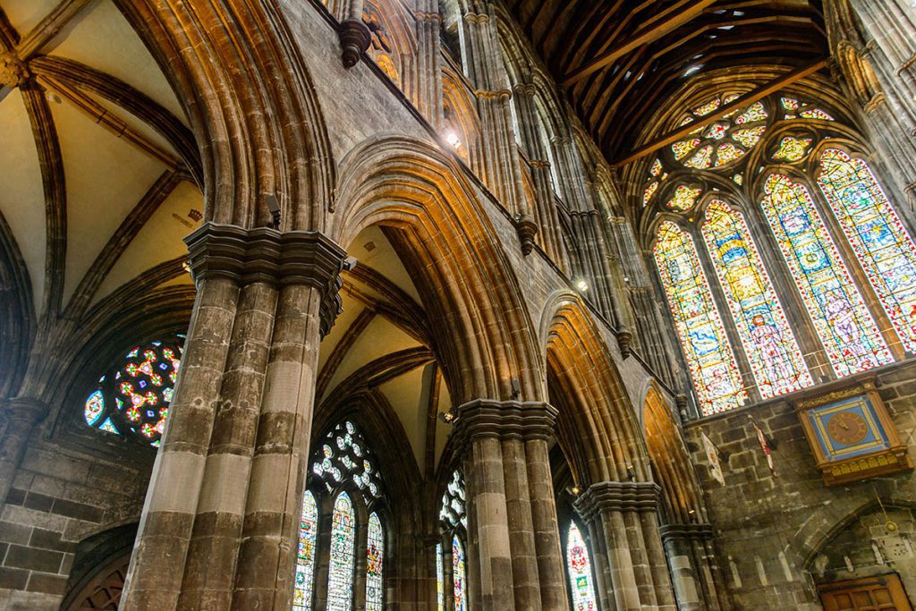 Glasgow Cathedral - Outlander filmlocaties - Reislgende.nl