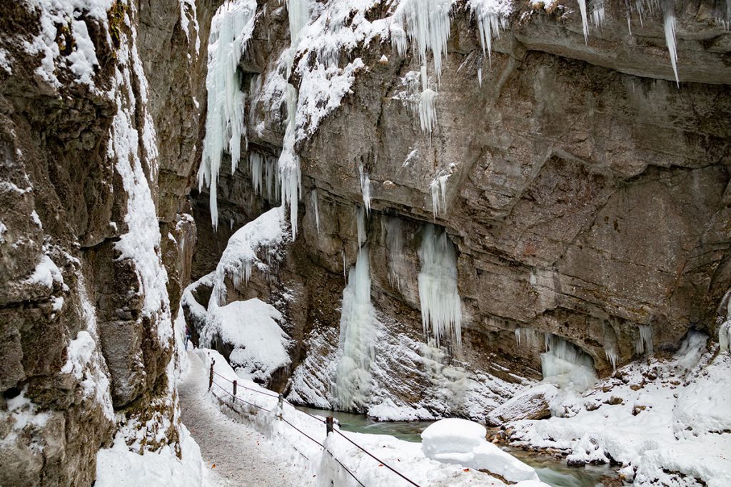 Wandelen door de Partnachklamm, must do in Beieren - Reislegende.nl