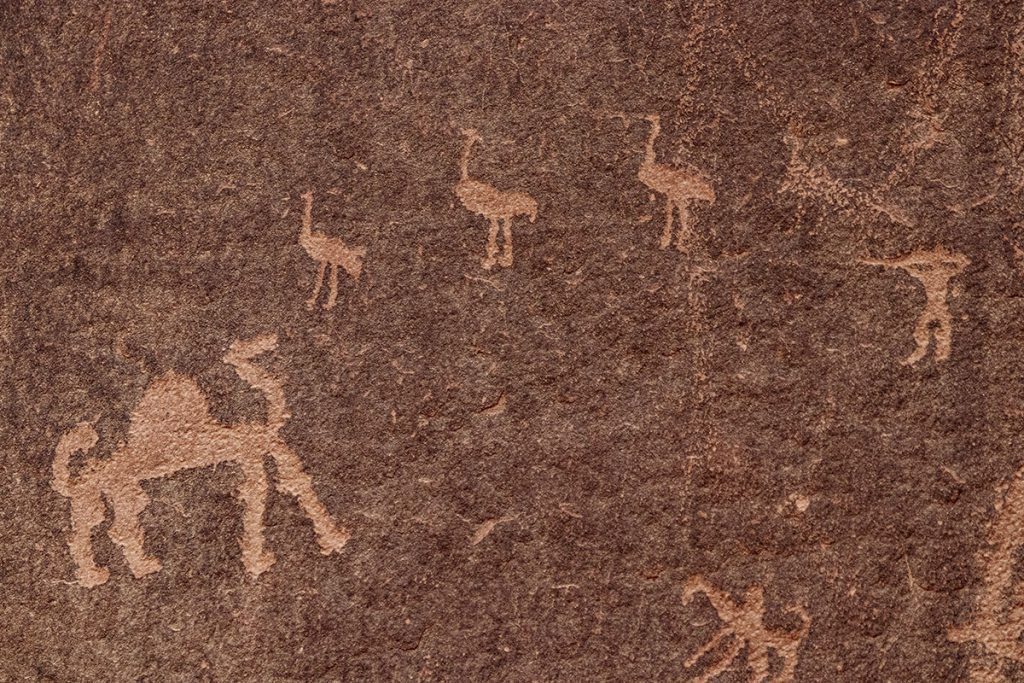 Anfishiyyeh inscriptions - Wadi Rum tips en bezienswaardigheden - Reislegende.nl