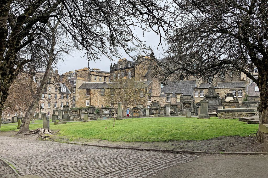 Greyfriars Kirkyard, Harry Potter locaties in Edinburgh - Reislegende.nl