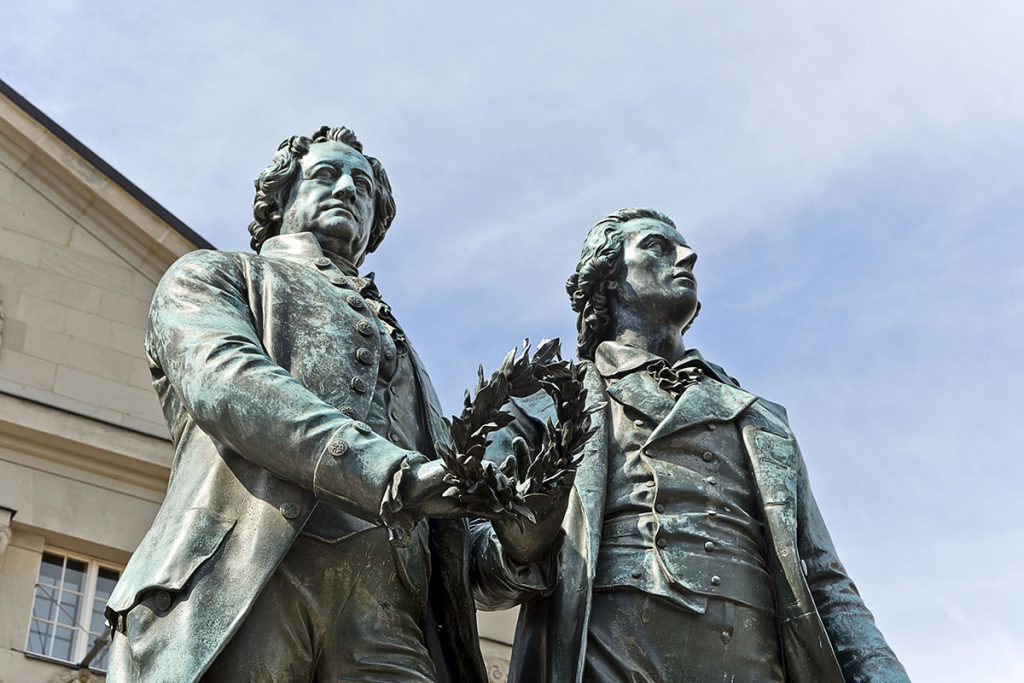 Goethe en Schiller monument, Weimar bezienswaardigheden en tips in Thüringen - Reislegende.nl