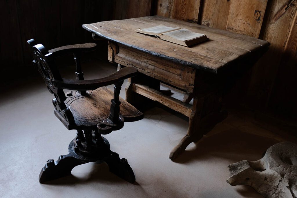 Bureau Maarten Luther Wartburg Castle, tip in Thüringen - Reislegende.nl