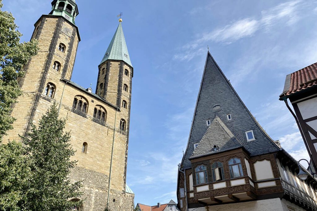 Marktkirche St. Cosmas und Damian - 20 bezienswaardigheden in Goslar - Reislegende.nl 
