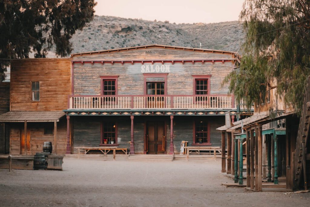 Fort Bravo Texas Hollywood saloon - Filmlocaties in Tabernaswoestijn - Reislegende.nl