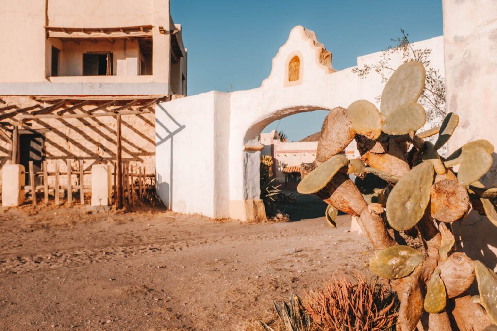 Oud Spaans dorp in Fort Bravo Texas Hollywood - Filmlocaties in Tabernaswoestijn - Reislegende.nl