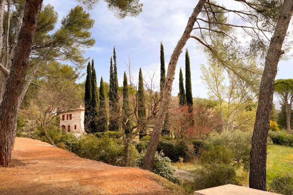 Moulin de Cézanne, Le Tholonet. Inspiratiebron voor Paul Cézanne  - Ontdek het oude centrum van Aix-en-Provence, bezienswaardigheden en tips - Reislegende.nl