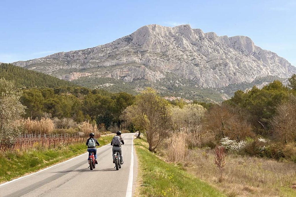 Fietsen in Sainte Victoire  - Ontdek het oude centrum van Aix-en-Provence, bezienswaardigheden en tips - Reislegende.nl