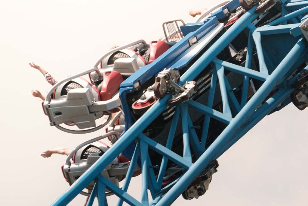 Blue Fire Megacoaster - Europa-Park Duitsland, dé ideale tussenstop op weg naar het zuiden - Reislegende.nl