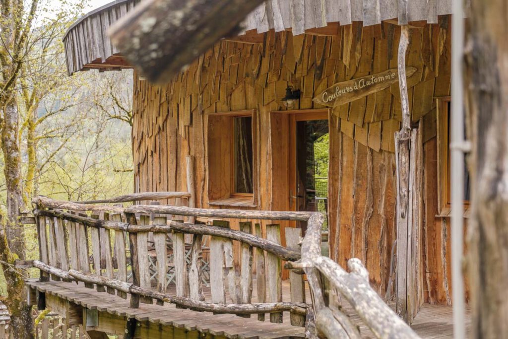 Couleurs d'Automne, La Clairière aux Cabanes; bijzondere accommodaties in La Bresse, Vogezen, Grand Est, Frankrijk - Reislegende.nl