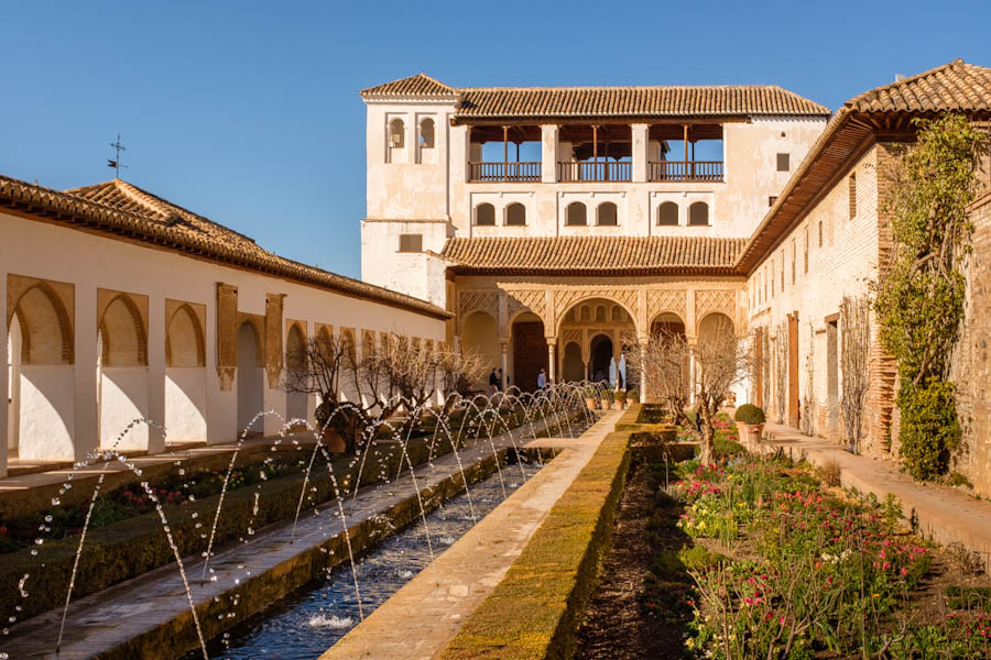 Palacio del Generalife Alhambra Generalife Palace Granada Andalusie tips Reislegende - Reislegende.nl