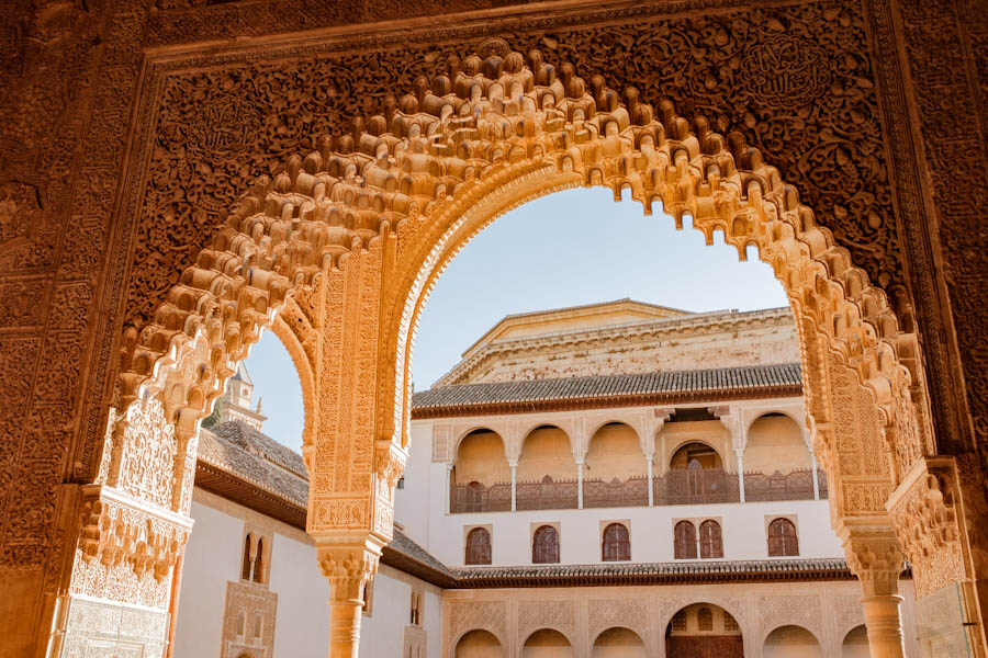 Alhambra Granada Nasrid Palace Andalusie tips - Reislegende.nl