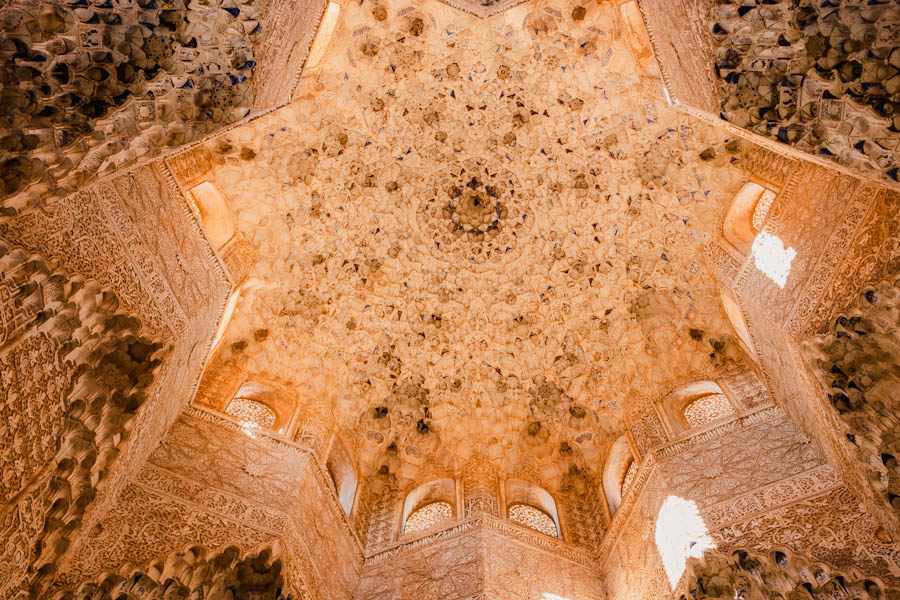 Hall Of The Abencerrajes, Alhambra Granada Nasrid paleis Andalusie - Reislegende.nl