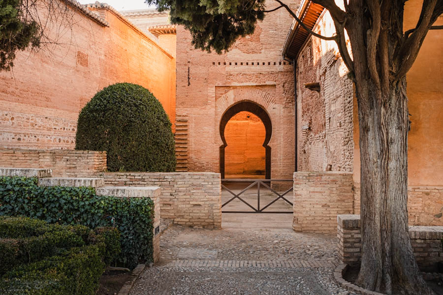 Sala de los Reyes Alhambra Granada Andalusie tips - Reislegende.nl