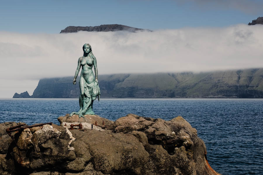 Kopakonan the Seal Woman Mikladalur Kalsoy Faeroer eilanden tips - Reislegende.nl