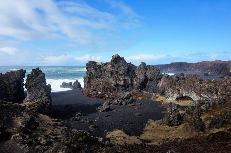 Djupalonssandur Snaefellsnes zwarte stranden IJsland - Reislegende.nl