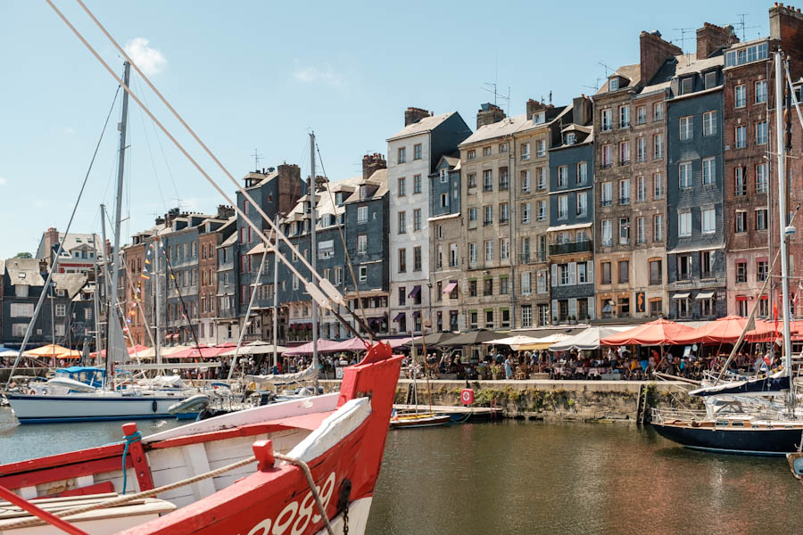 Normandie Honfleur Normandie mooie havenplaatsen - Reislegende.nl