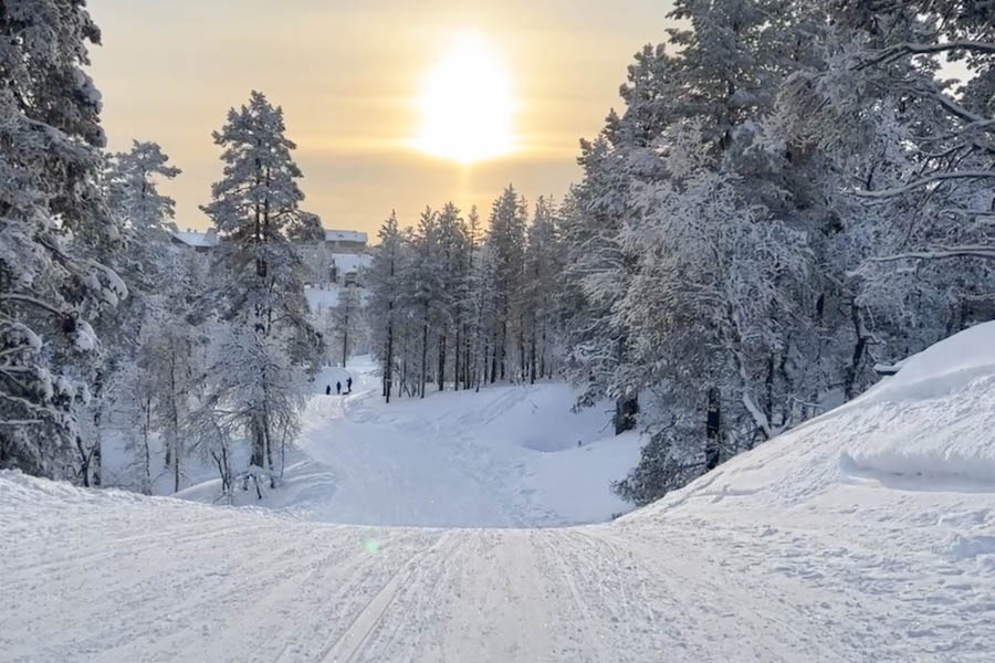 Saariselka toboggan run Pulkkamaki langste sleebaan Finland - Reislegende.nl