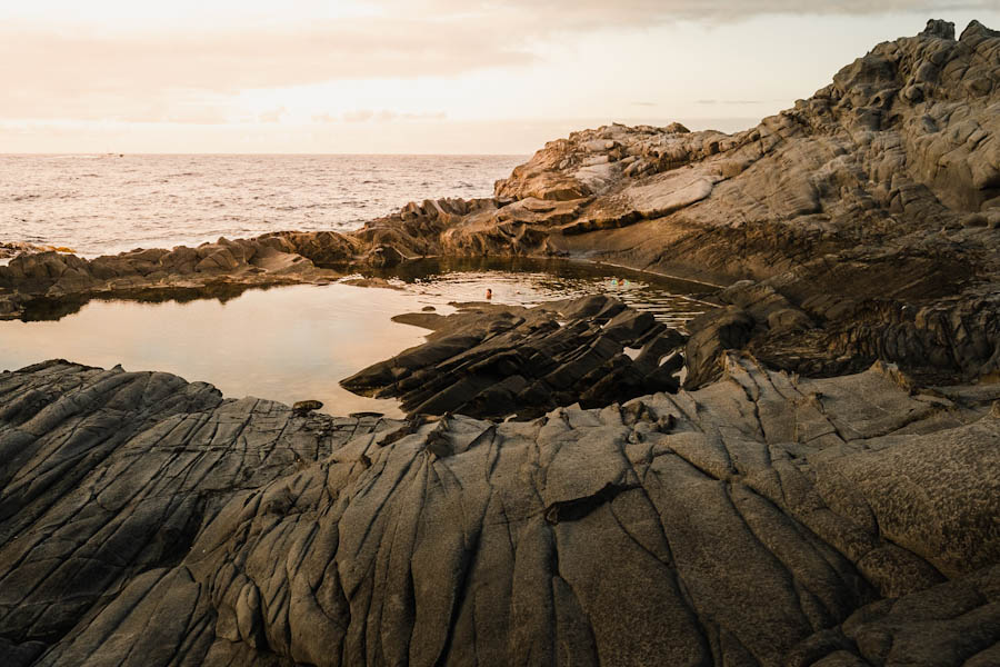 Gran Canaria afgelegen natuurlijke zwembaden in noord Gran Ganaria Charco de Las Palomas - Reislegende.nl