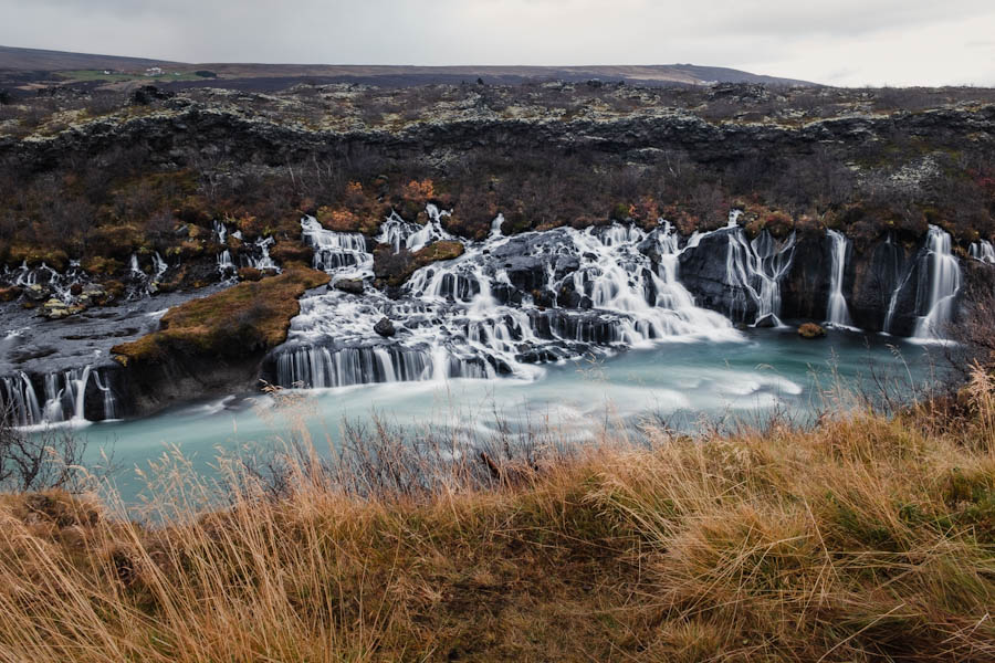 Hraunfossar IJsland - Reislegende.nl