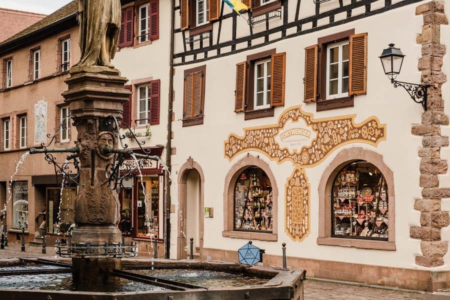 Kaysersberg bezienswaardigheden en tips Kaysersberg Fontaine Constantin - Reislegende.nl