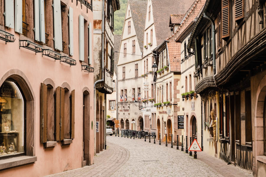 Kaysersberg bezienswaardigheden en tips Rue du General de Gaulle - Reislegende.nl