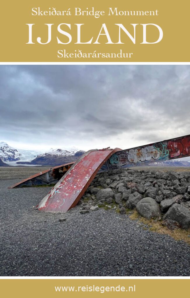 Skeiðará Bridge Monument in Skeiðarársandur IJsland - Reislegende.nl