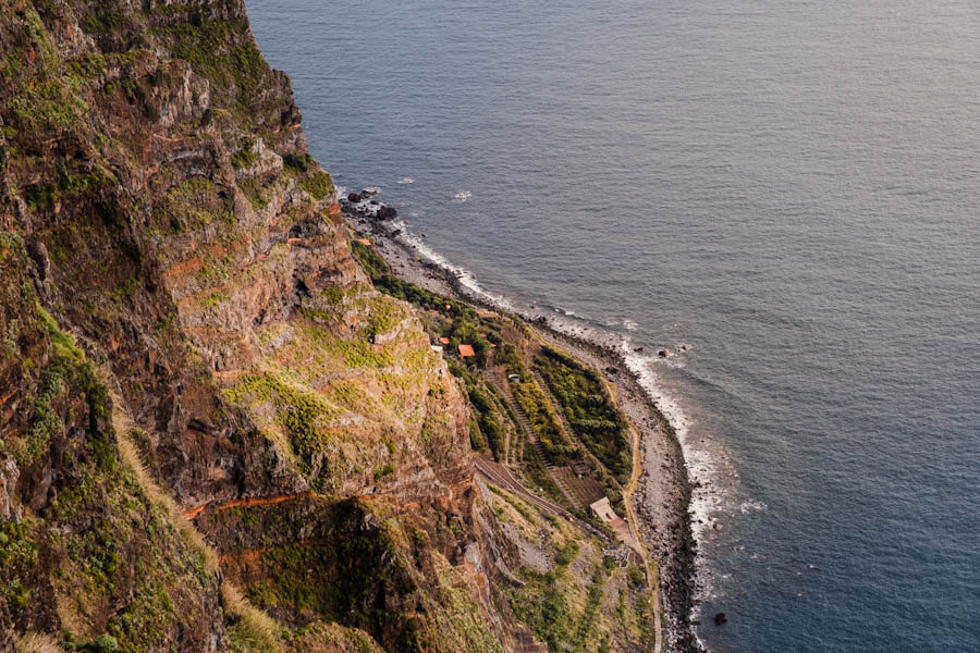 Uitzicht Cabo Girão Skywalk - Madeira, autoroute langs westkust van Funchal naar São Vicente - Reislegende.nl