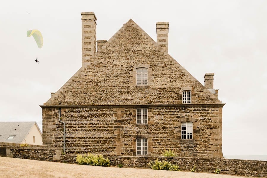 Bezoek La Haute-Ville Granville Cotentin Normandie Frankrijk - Reislegende.nl