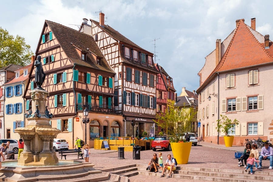 Fontaine Roesselmann Colmar stadswandeling, bezienswaardigheden en tips Elzas Frankrijk - Reislegende.nl